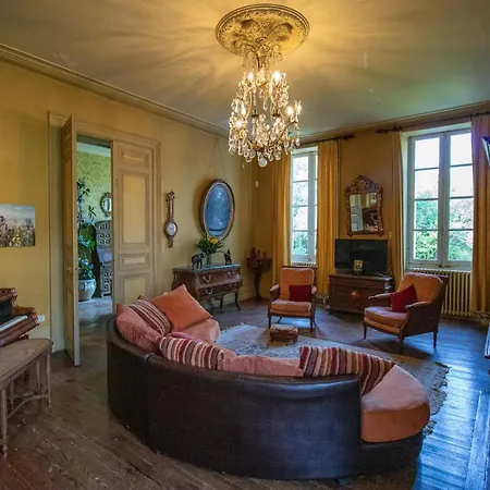 Maison De Maitre Avec Grand Parc Arbore Clos De Murs Nerac