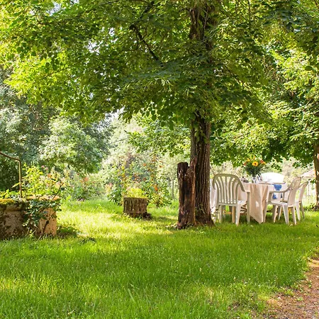 Maison De Maitre Avec Grand Parc Arbore Clos De Murs